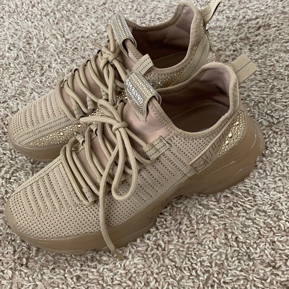 Steve Madden Maxima Blush Multi Sneakers